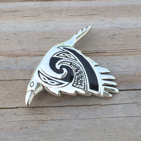 Raven in Flight Pendant .925 Sterling Silver w/ Black CZ and enamel Peter Stone - Picture 7 of 8